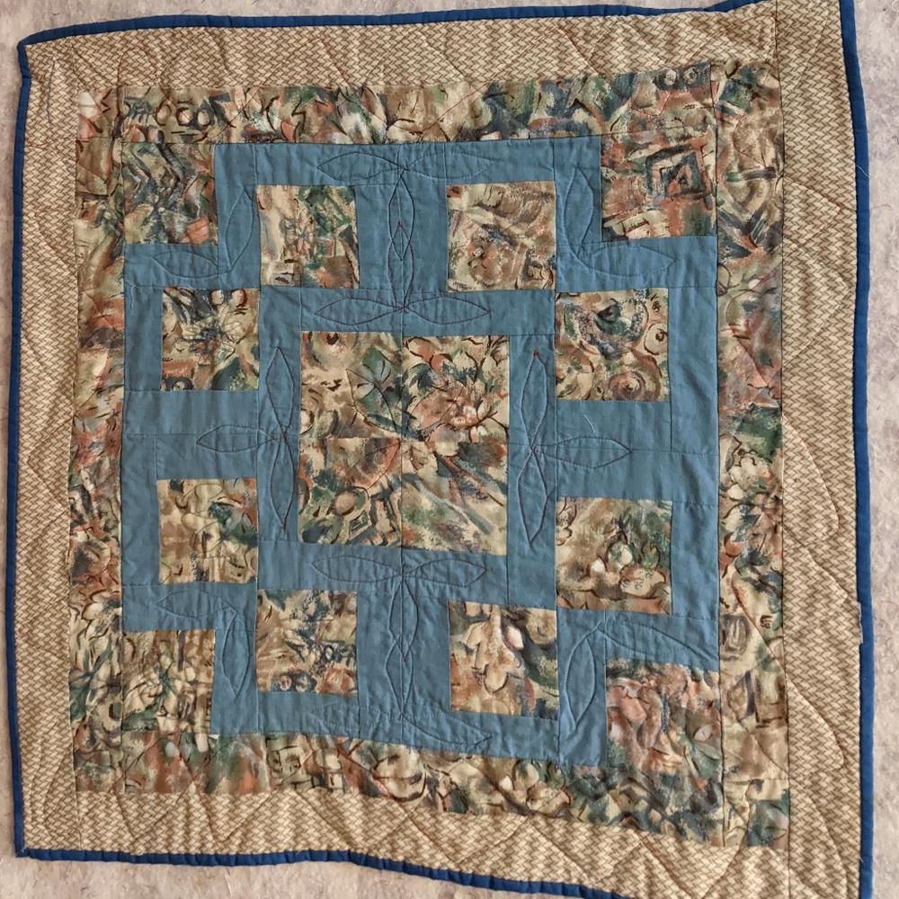 VTG Abstract Patience Floral Art Quilt Wall Hanging, 27" Sq, Judged